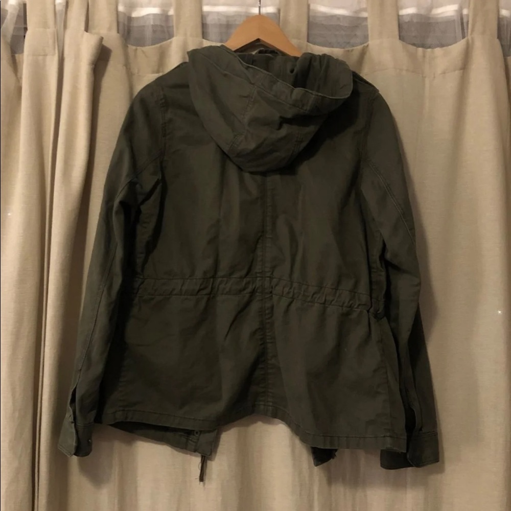 H&M olive green jacket - Picture 2 of 3